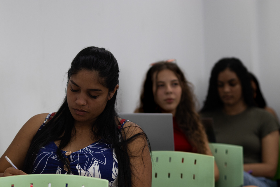 Estudantes em sala de aula no Câmpus Miracema 